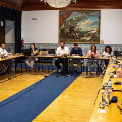 O IDJV-Instituto D. João V tem assento no Conselho Municipal de Educação.