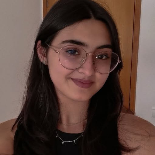 Caso de Sucesso no IDJV: Catarina Fernandes entrou no Curso de Medicina na Faculdade de Medicina na Universidade de Coimbra.